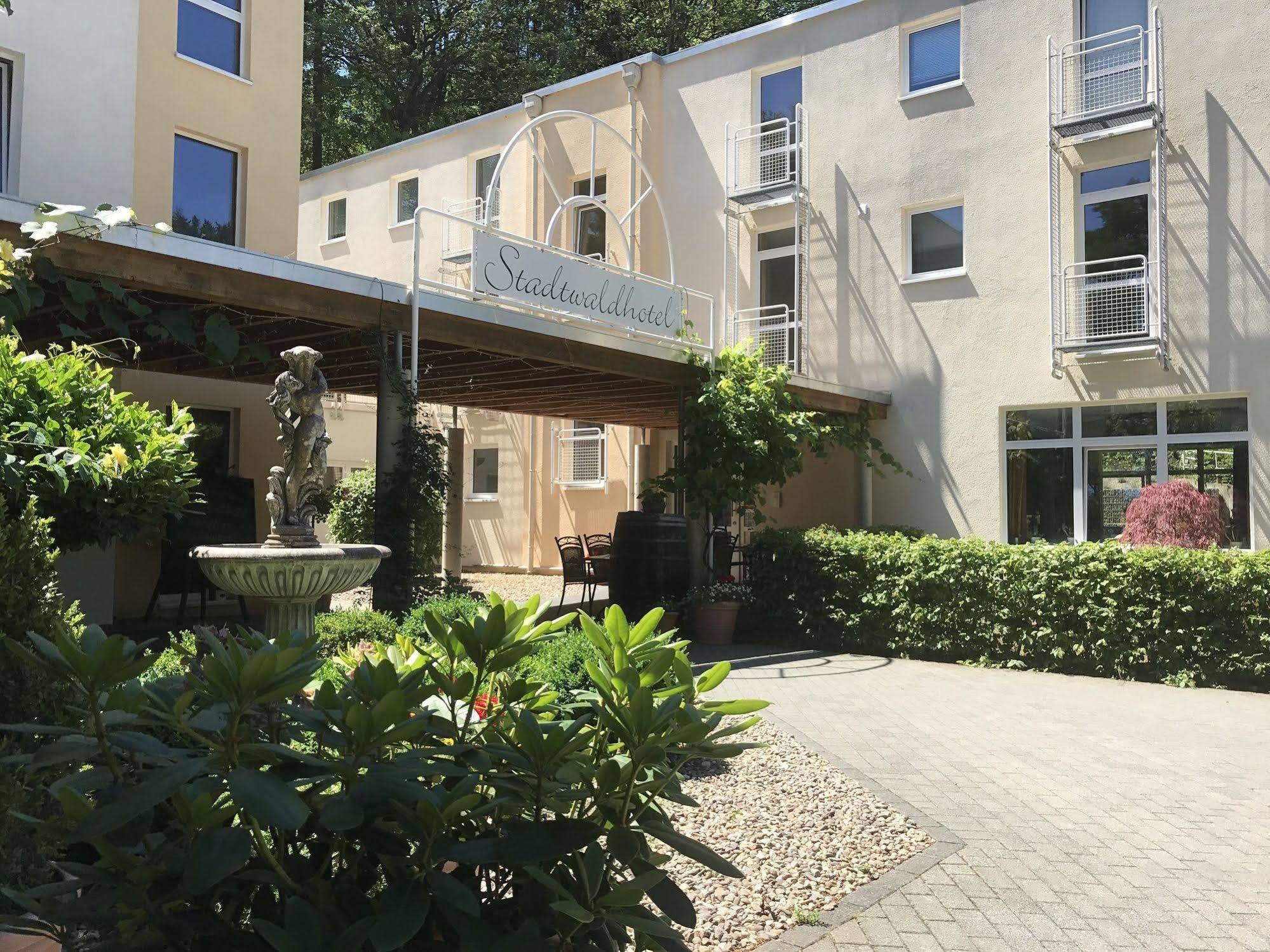 Schroeders Stadtwaldhotel Trier Dış mekan fotoğraf